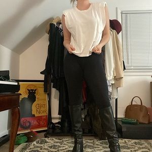 Padded shoulder t-shirt